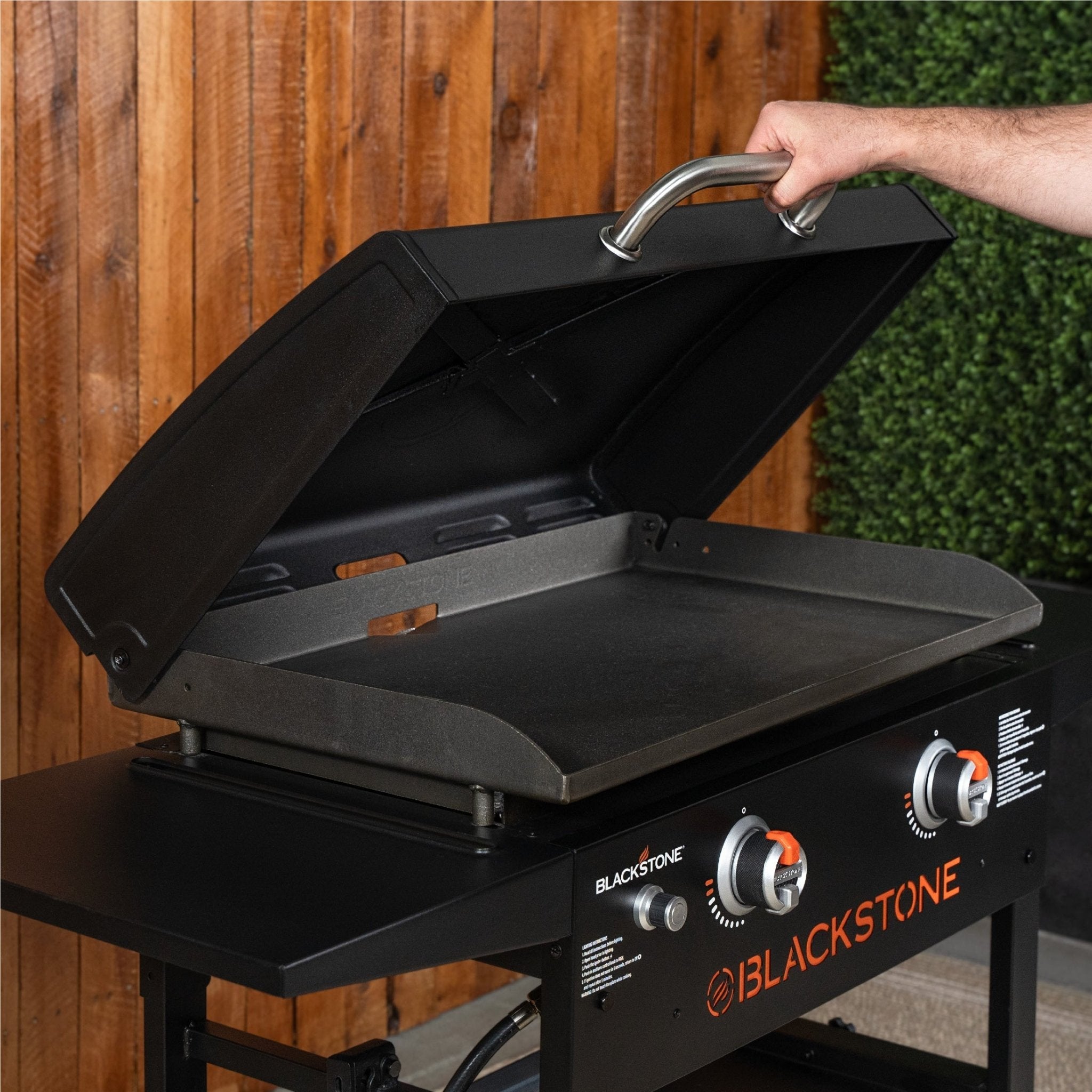 28” Omnivore Griddle with Hood